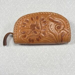 Vintage Western Handmade 60’s Leather Tooled Flowers & Leaves Zip Coin Purse